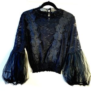 Love University | lace and tulle black blouse with balloon long sleeves